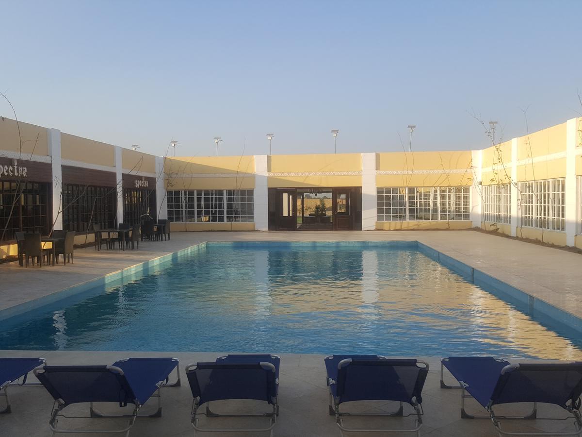Spectra Inn Hotel 'Ezbet Sharikat Wardan Dış mekan fotoğraf